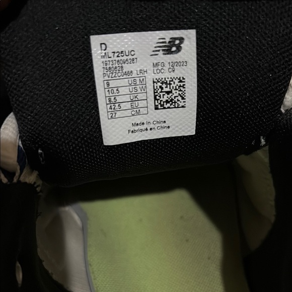 New Balance 725 Sneakers in Silver and Blue - Picture 2 of 9